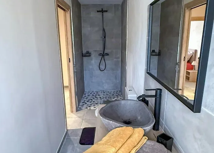 With Vegetable Garden In Castagniccia Hébergement de vacances Biguglia (Corsica)